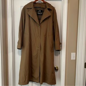 Towne By London Fog VTG EUC Trench Coat Raincoat Removable Lining Size 16 Petite